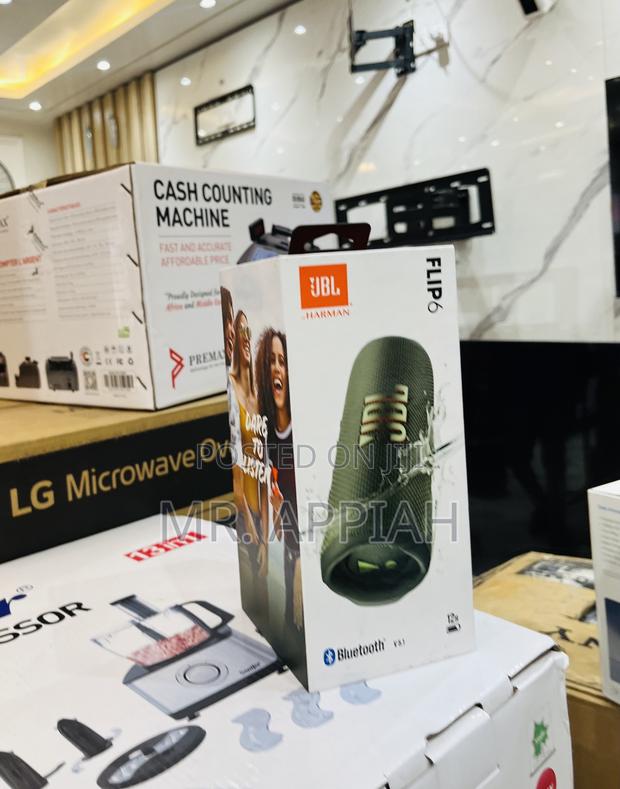 Check Out Original JBL Flip 6(Green)Bluetooth Speaker. · Photo 2