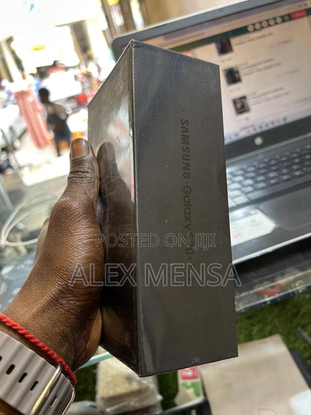 New Samsung Galaxy S20+ 128 GB Blue