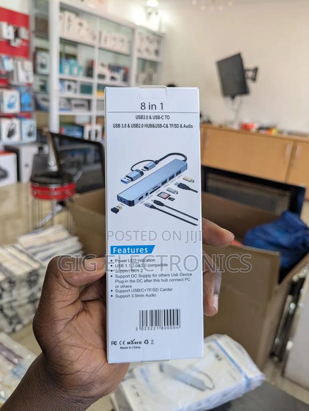 Type C Usb Hub 8in1 · Photo 4