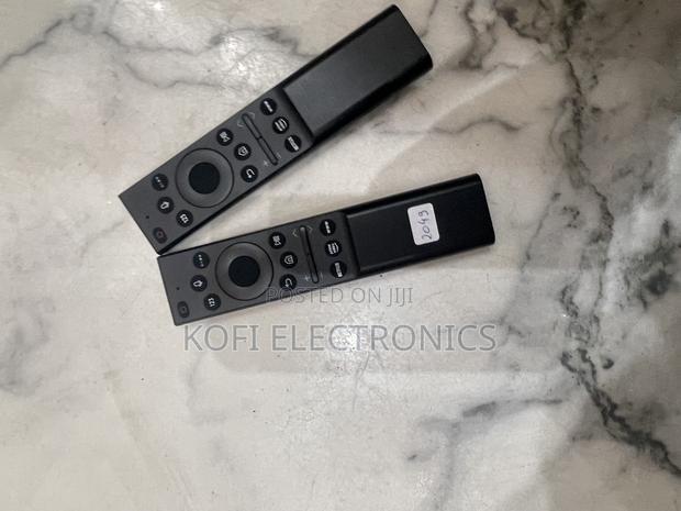 Samsung Smart Remote With A Button Press Away To Apps · Photo 2