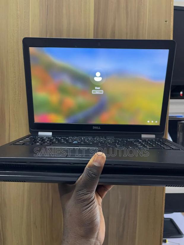 Laptop Dell Latitude E5570 8GB Intel Core I5 HDD 250GB