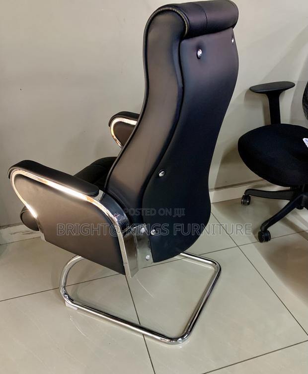 Executive Starker Chair photo 2