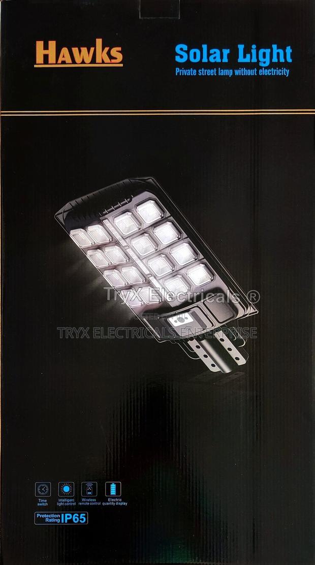 Wide Angle 800w Solar Street Light photo 3