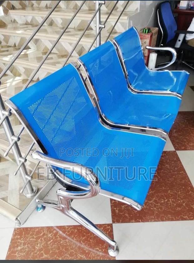 Metal 3 in One/ Waiting Chair · Photo 4
