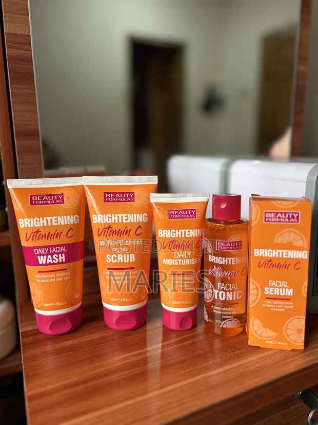 Beauty Formula Vitamin C Brightening Set · Photo 2