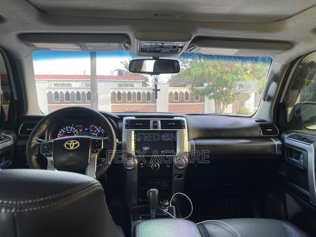 Toyota 4-Runner SR5 4dr 4x4 (4.0L 6cyl 5A) 2016 White