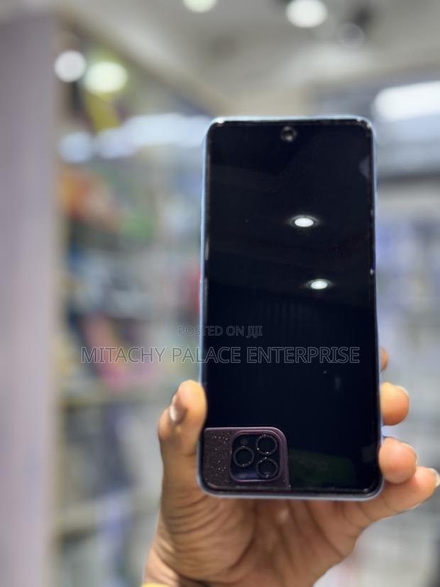 New Itel P65C 128 GB Blue photo 6