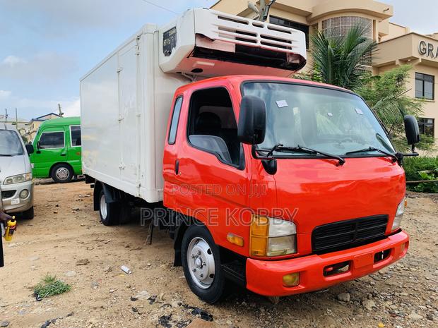Hyundai Mighty 2 Container photo 3