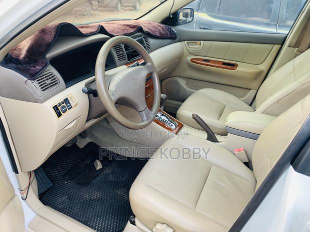 Toyota Corolla Altis 2008 White photo 4