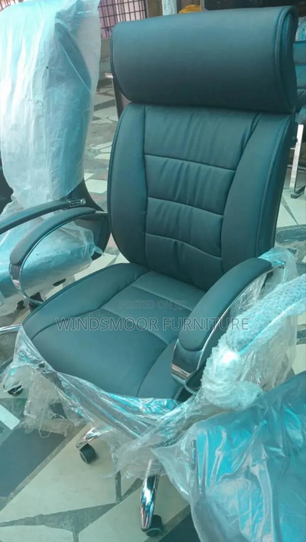 Solid And Well Polished Office Chair