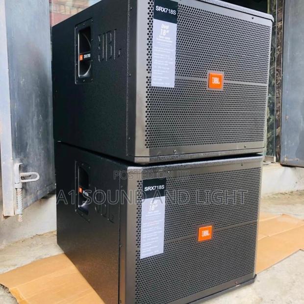 JBL Srx718s Bass Speakers - Pair · Photo 2