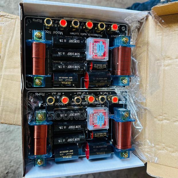 Pro 2unit Crossover · Photo 4