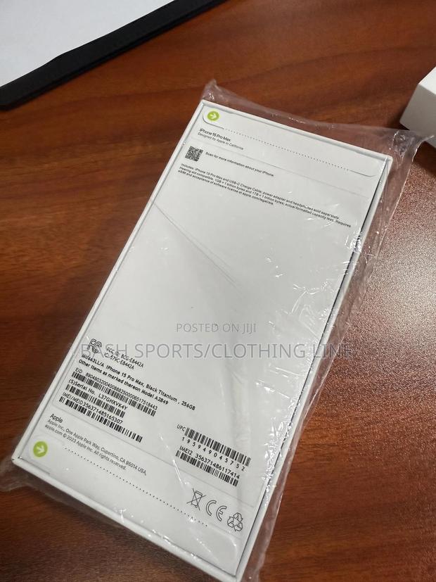 New Apple iPhone 15 Pro Max 256 GB