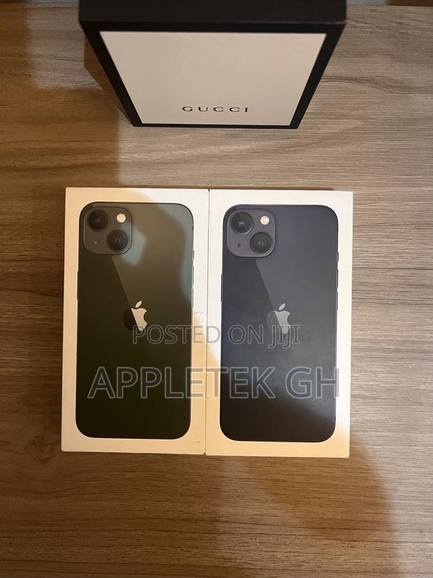 New Apple iPhone 13 128 GB Black photo 3