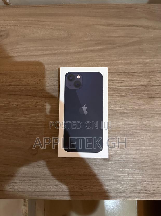 New Apple iPhone 13 128 GB Black