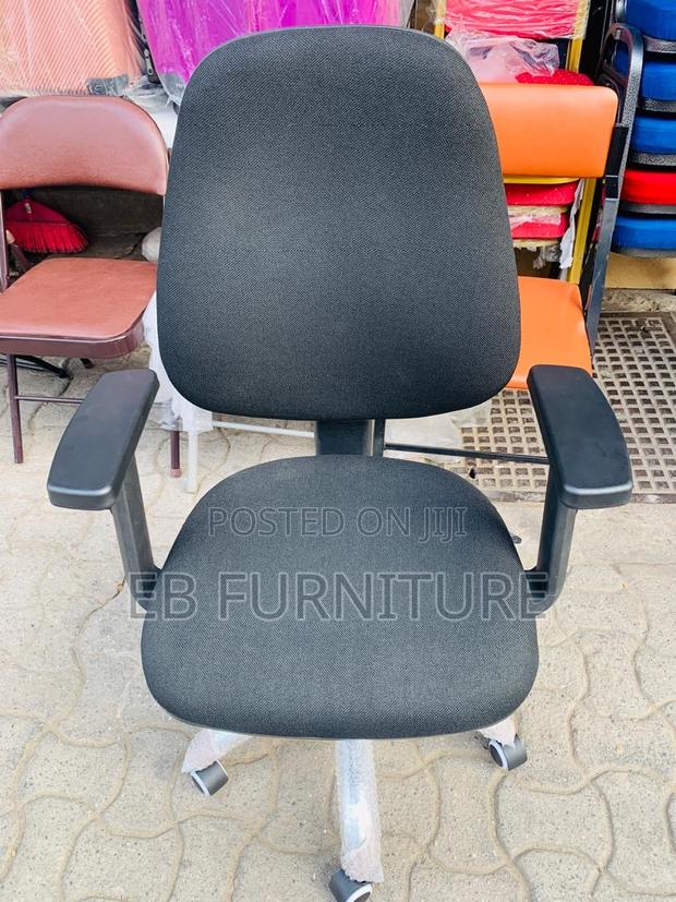 Leather Office Chair · Photo 2