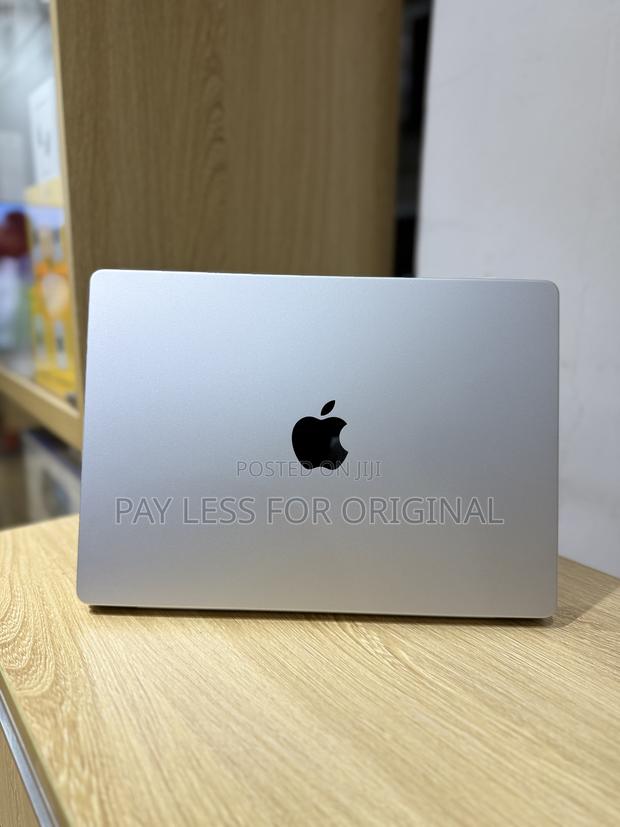 Laptop Apple MacBook Pro 2023 M2 Pro 14-inch 16GB Apple M2 SSD 512GB · Photo 4