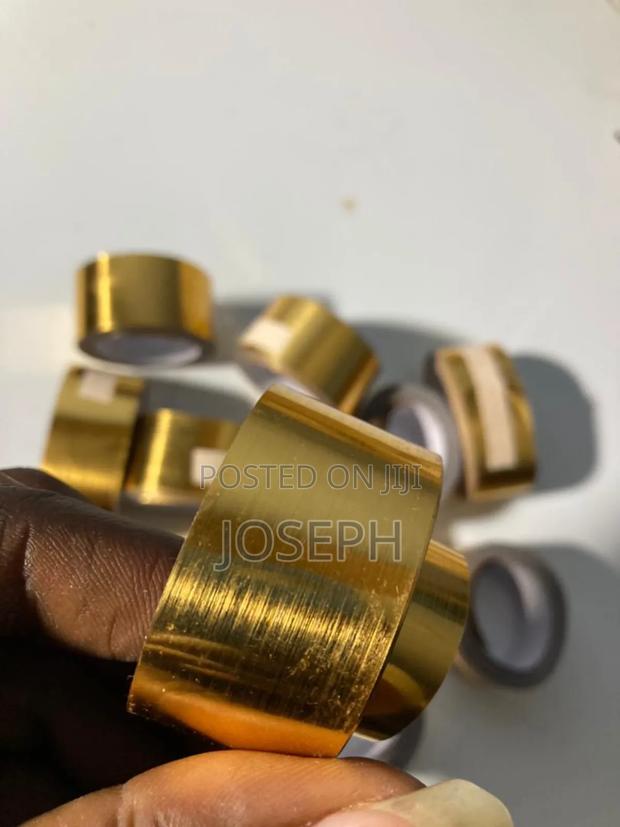 Gold Strip Tape · Photo 4