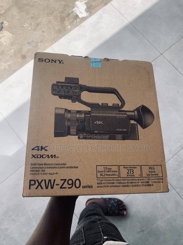 Original Sealed in Box Sony Z90 Video Resolution · Photo 3