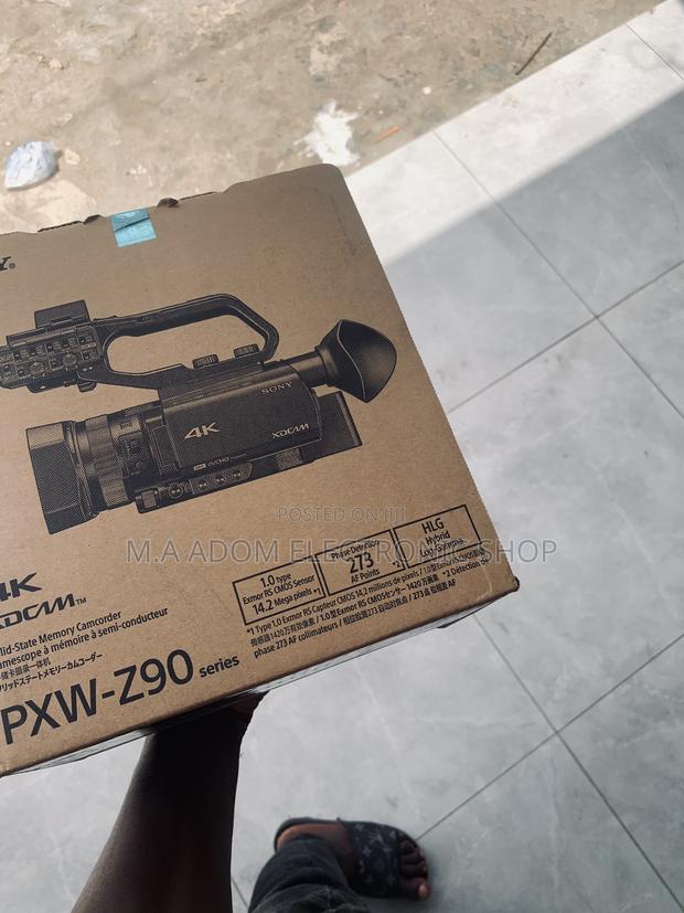 Original Sealed in Box Sony Z90 Video Resolution · Photo 4