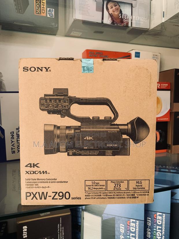 Sony Z90 Handy Video Camera With Super Slow Motion · Photo 4