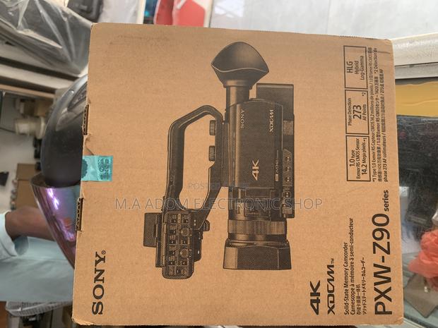 Direct Live Streaming of Programs With This Sony Z90 · Photo 4