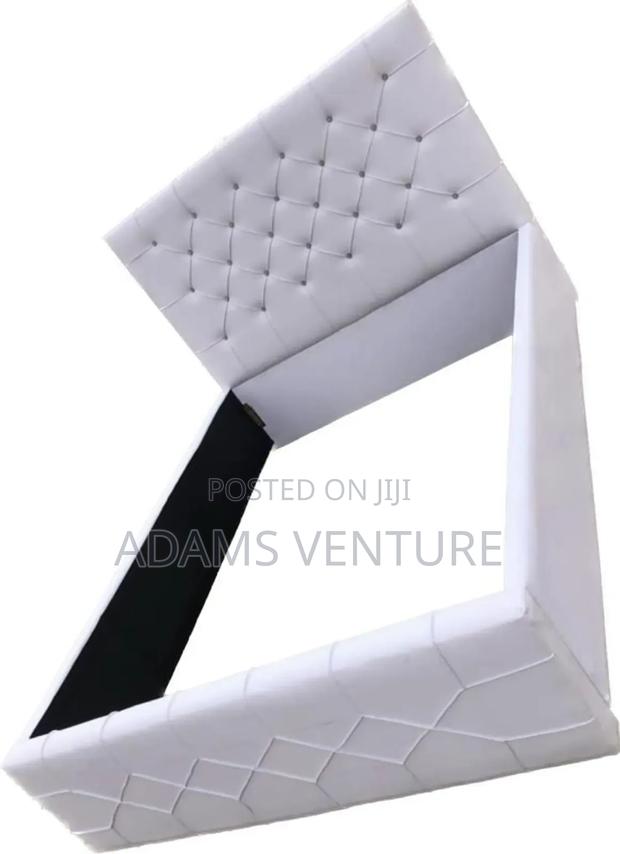 Double Quality Bed Frame · Photo 3