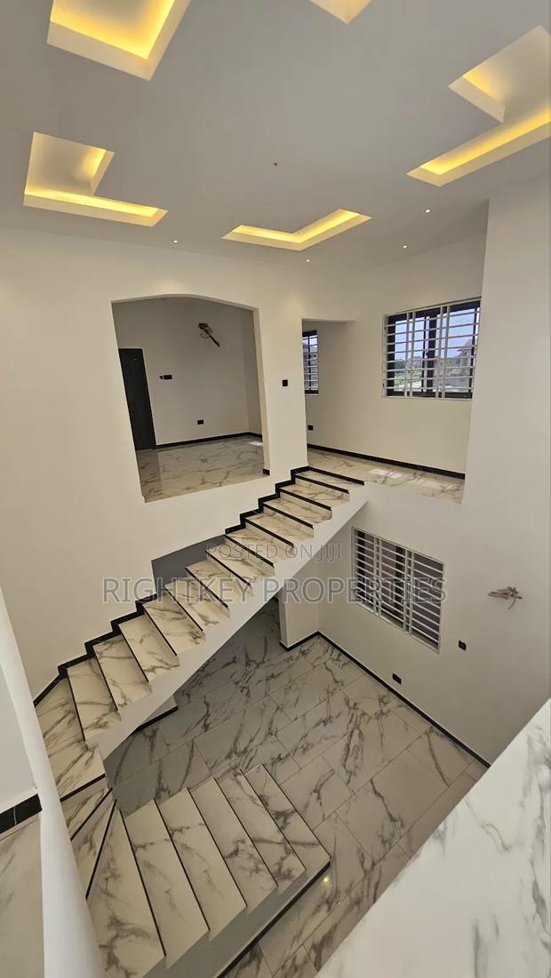5bdrm Duplex in Rightkey, Kumasi Metropolitan for sale · Photo 3