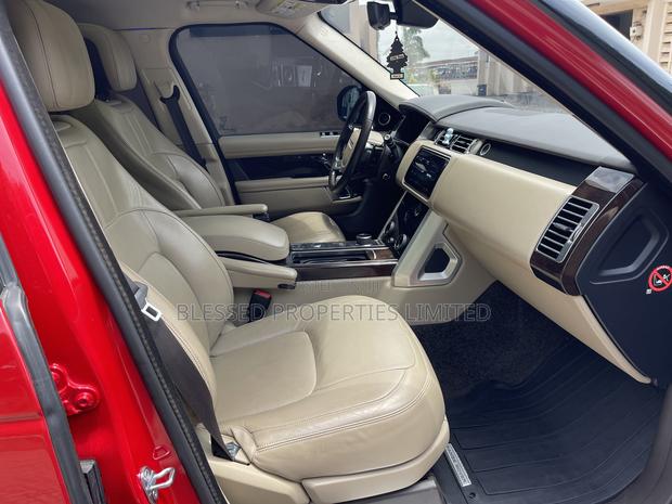Land Rover Range Rover Vogue 2019 Red