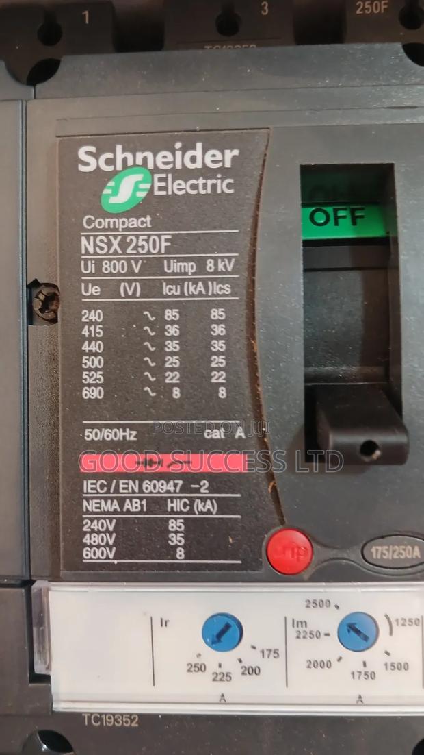 250a McCb Breaker photo 4