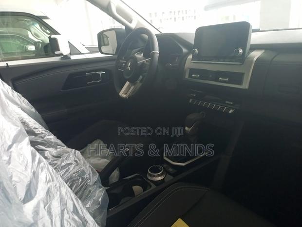 New Mitsubishi L200 2024 Gray photo 3
