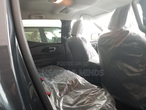 New Mitsubishi L200 2024 Gray photo 7