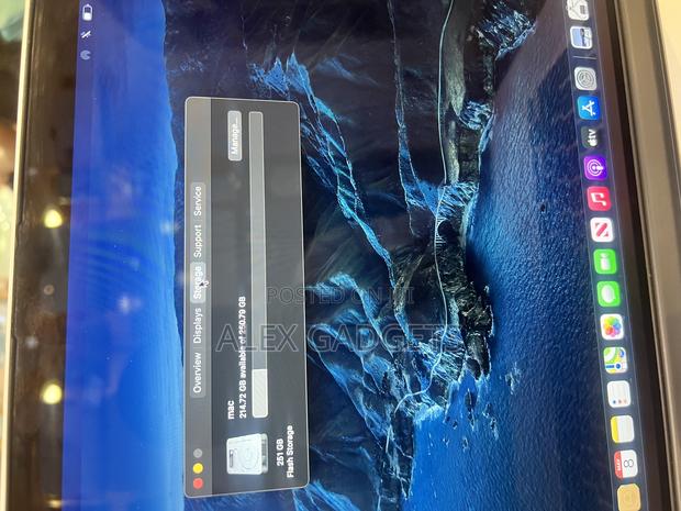 Laptop Apple MacBook Pro 16GB Intel Core I7 SSD 256GB photo 7