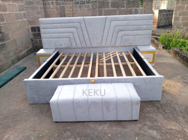 Zonego Bed Frame Complete · Photo 2