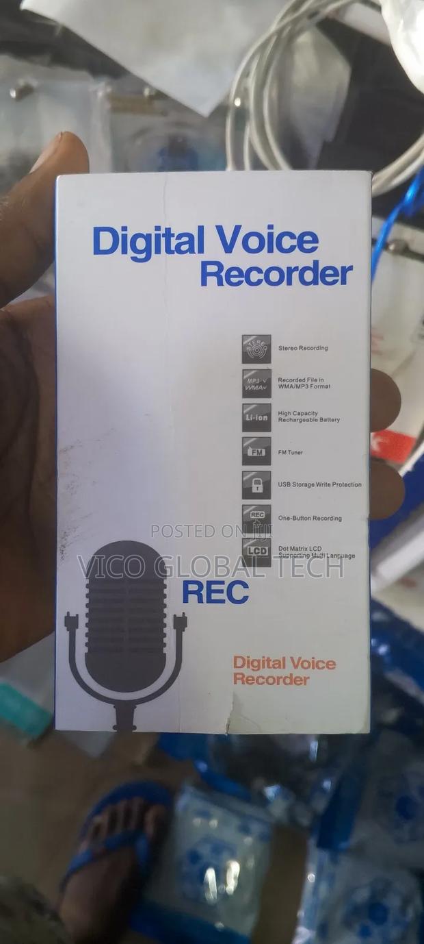 Digital Voice Recorder · Photo 1