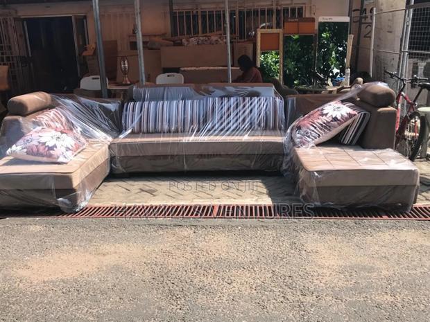 U Shape Sofa / Living Room Sofa · Photo 2