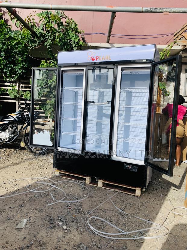 Call and Place Your Order for 780l Pearl Display Fridge · Photo 2