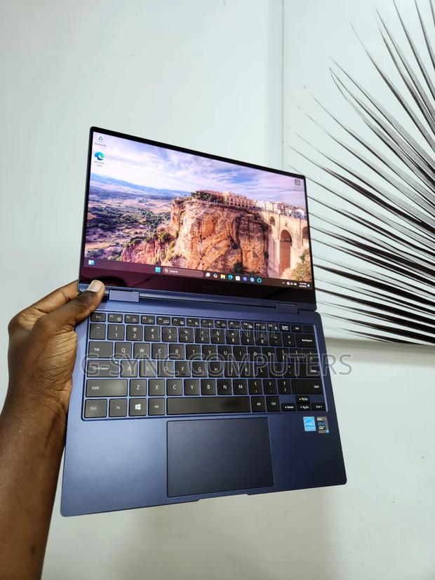 Laptop Samsung 16GB Intel Core i7 SSD 512GB photo 5