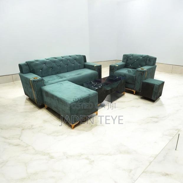 Green Fabric 3 in Single Set · Photo 3