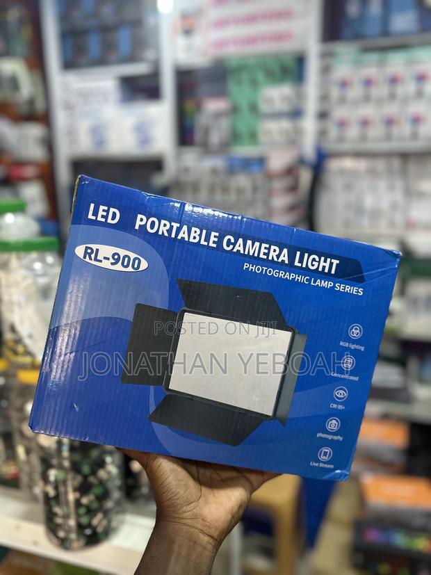 Portable Led Camera Light With Stand · Photo 3