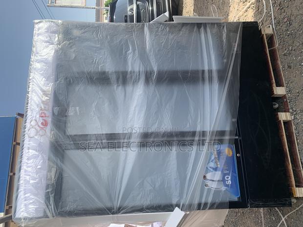 Bestselling Pearl Showcase Fridge · Photo 2