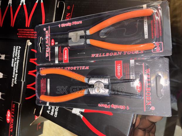 Circlip Locker Pliers. · Photo 3