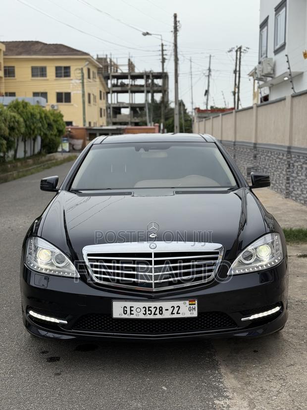 Mercedes-Benz S-Class S 550 2009 Black
