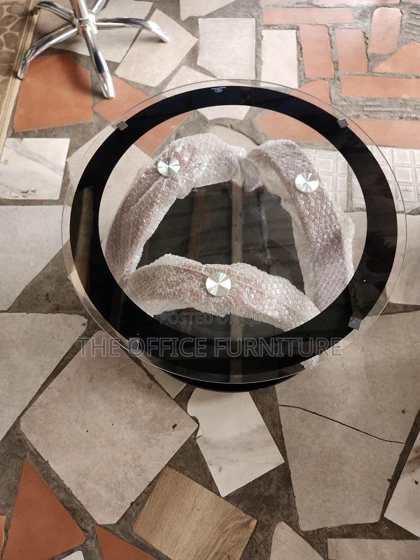 50cm Round Center Table · Photo 4