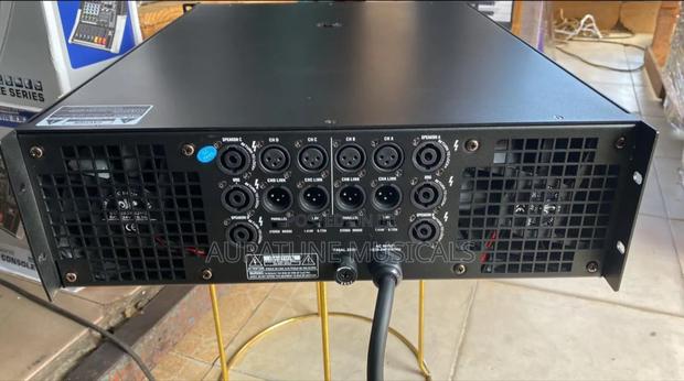 Crest Audio Ca30 Professional Power Amplifier · Photo 4