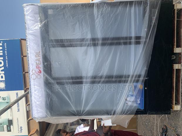 Showcase Your Your Drinks With Pearl Display 3 Doors Fridge · Photo 2