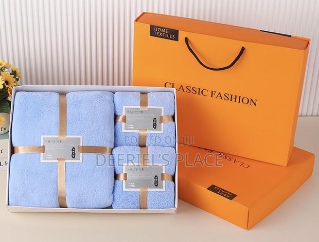 3-in-1 Towel Gift Set · Photo 1