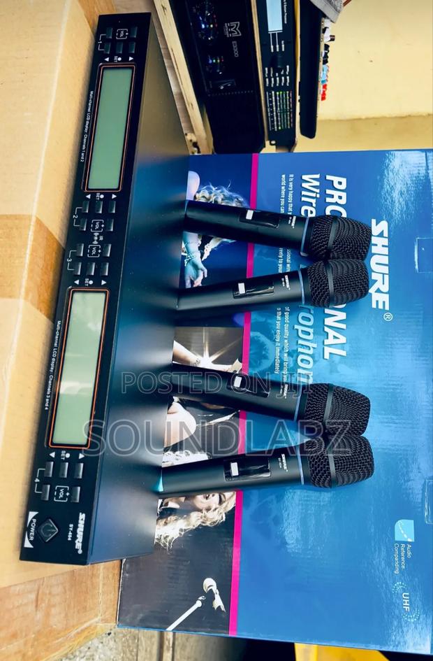 Shure Sy-404 4in1 Wireless Professional Microphone · Photo 3