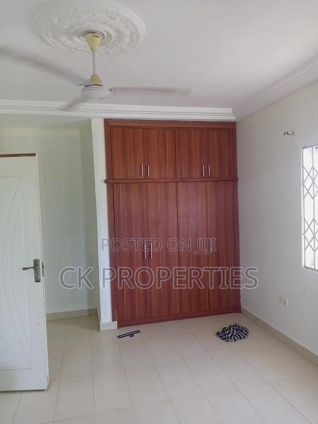 2bdrm Apartment in Dome for rent · Photo 2