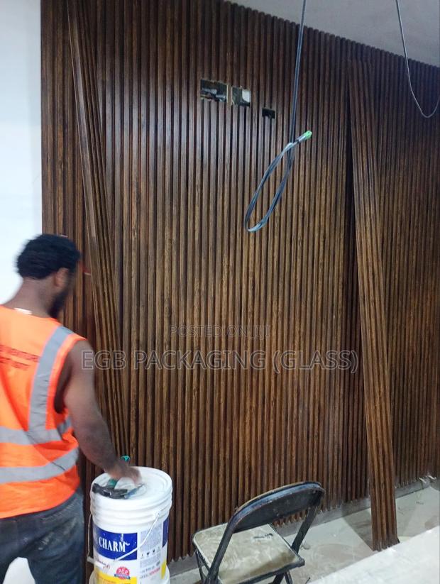 Wall Panels Installation · Photo 4